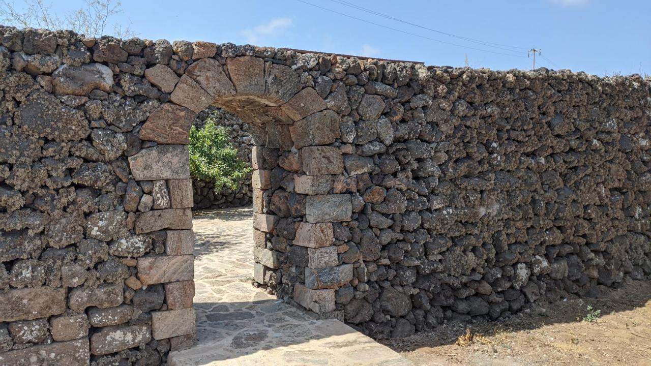 לינה וארוחת בוקר Campobello Horizon Pantelleria מראה חיצוני תמונה